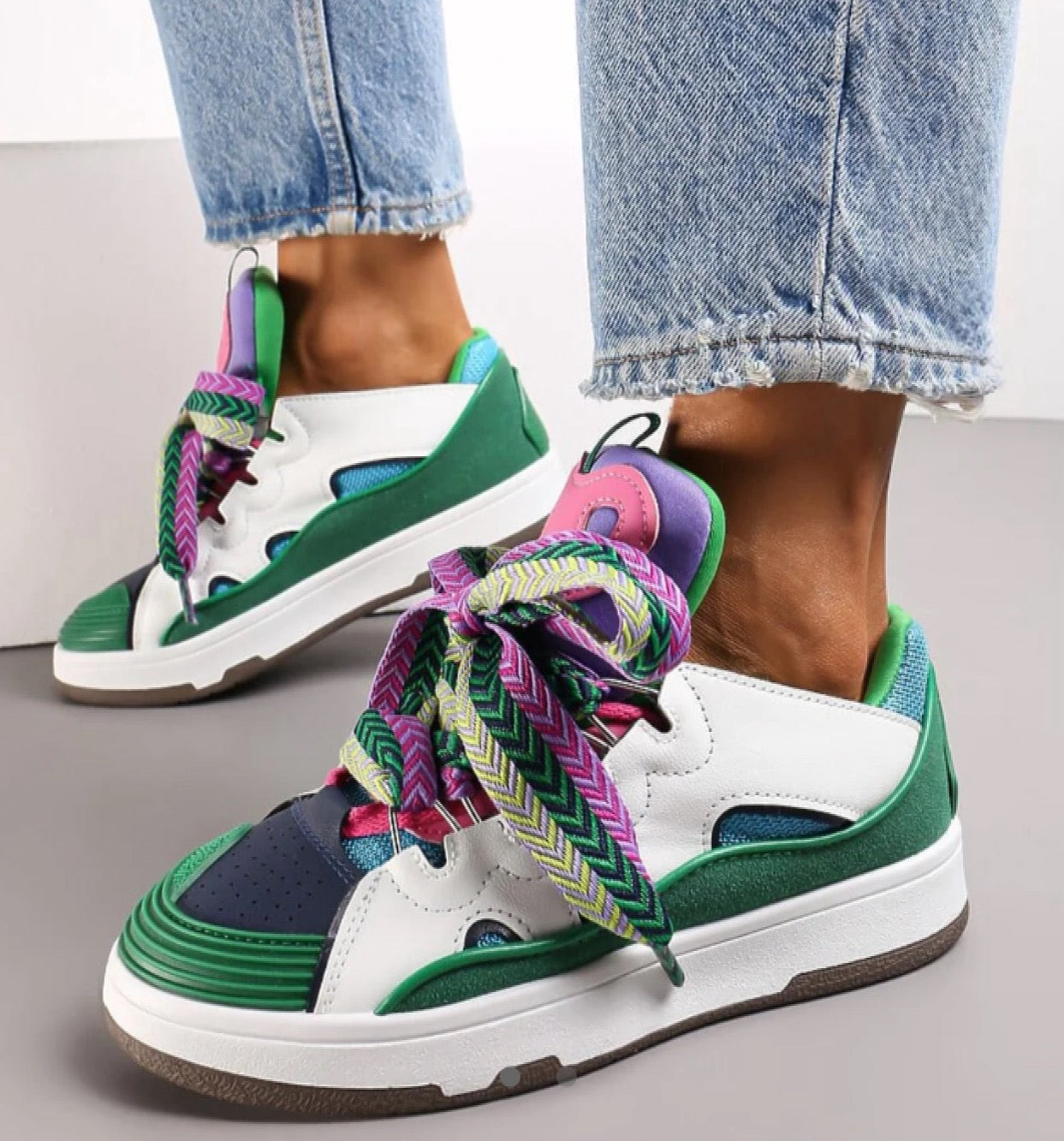 Teenage/Ladies Green Lavina Trainer EU41/UK8 NO EXCHANGE/NO RETURN