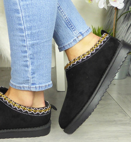 Teenage/Ladies Black Jazman Slippers - Sole Appropriate For Indoor or Outdoor Wear