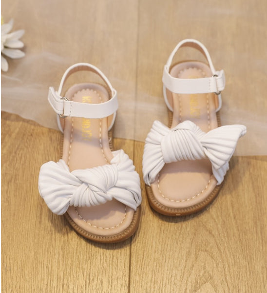 White Mahina Sandals
