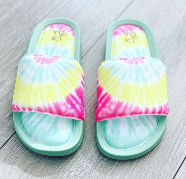 Green Tie Dye Sliders