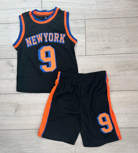 Black New York Basketball Set