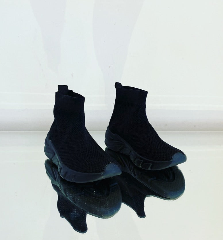 All Black Zavia Sock Trainers NO RETURN - NO EXCHANGE