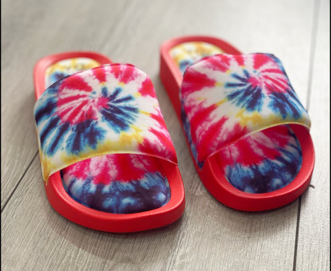 Pink Tie Dye Sliders