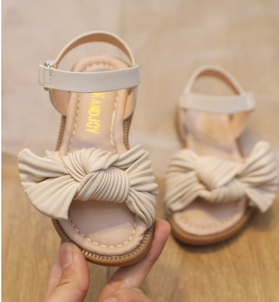 Beige Mahina Sandals