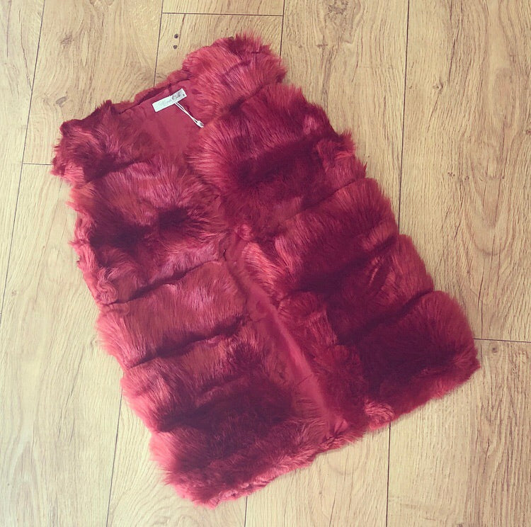 SOLD OUT Red Faux Fur Long Gillet